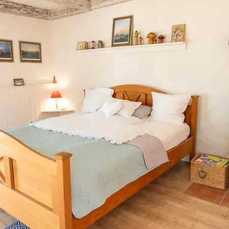 Uns Schuen Apartment *